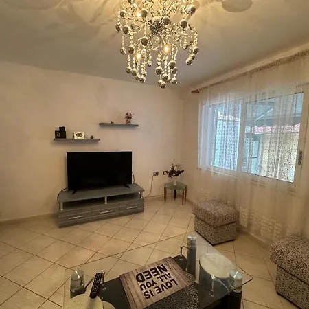 Apartament Cosy Staycation 3, Tirana